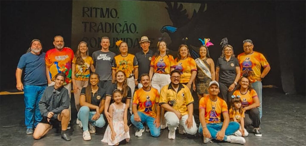 Unidos do Herval encanta o público com Mostra Cultural no Teatro Alfredo Sigwalt