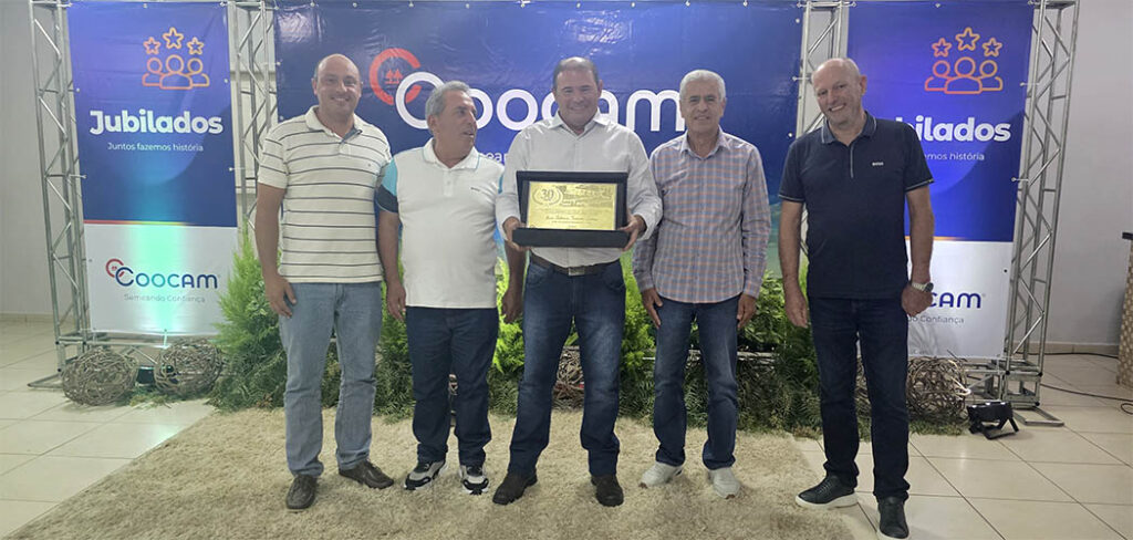 Com 30 anos de dedicação, foi homenageado Jean Fabrício Fornara Lemos