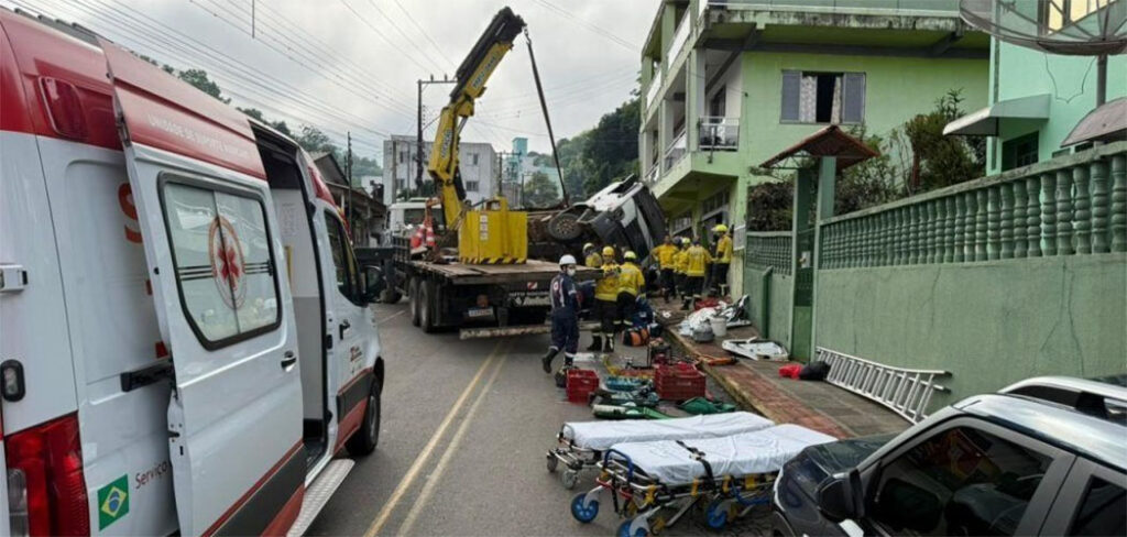 CBMSC recebe Moção de Aplauso da Câmara Municipal de Herval d'Oeste por atuação em operação de alto risco