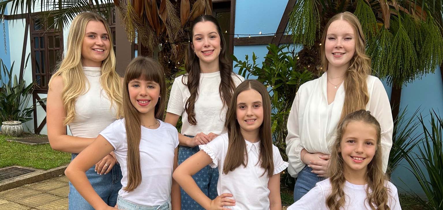Kerb de Piratuba apresenta candidatas a rainha e princesas da 112ª edição