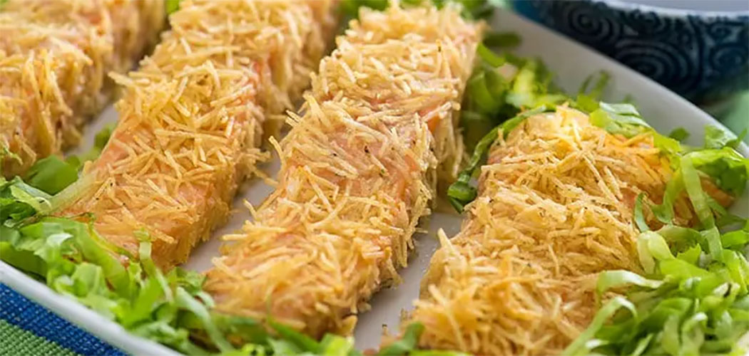 Salmão em crosta de batata palha