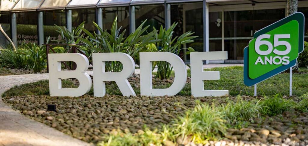 BRDE está presente em mais de 99% dos municípios de Santa Catarina