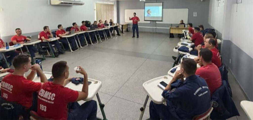 Curso do CBMSC reforça atendimento humanizado em ocorrências de tentativas de suicídio