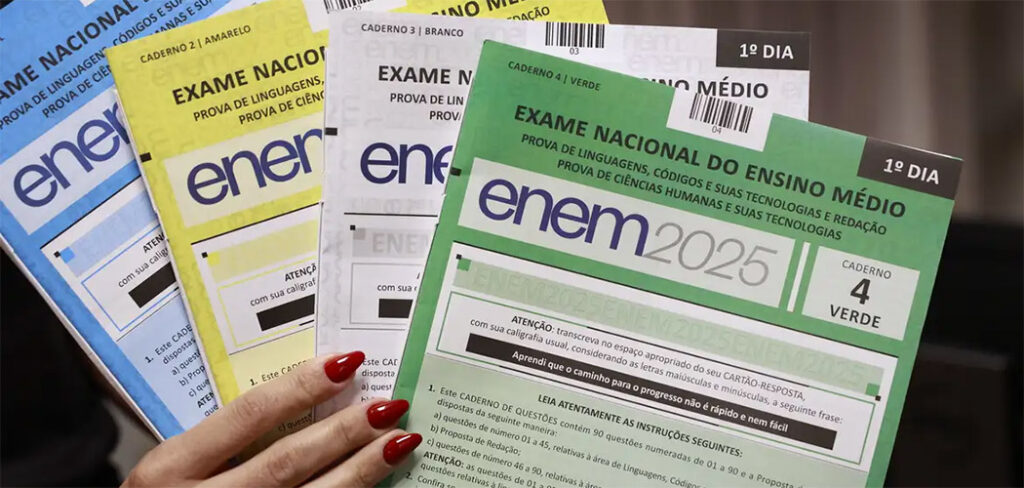Como usar a nota do ENEM para estudar em universidades estrangeiras