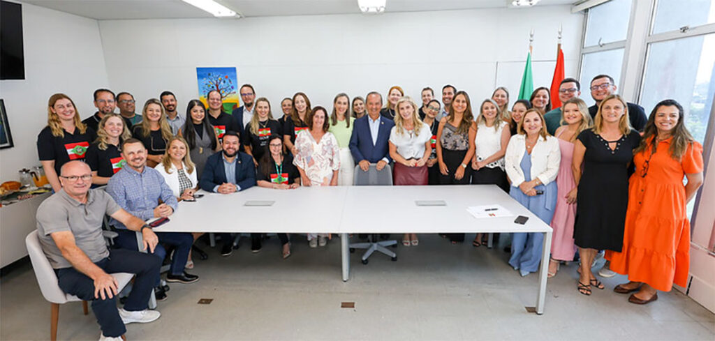 Governo de SC reorganiza o ensino superior e reforça a Universidade Gratuita