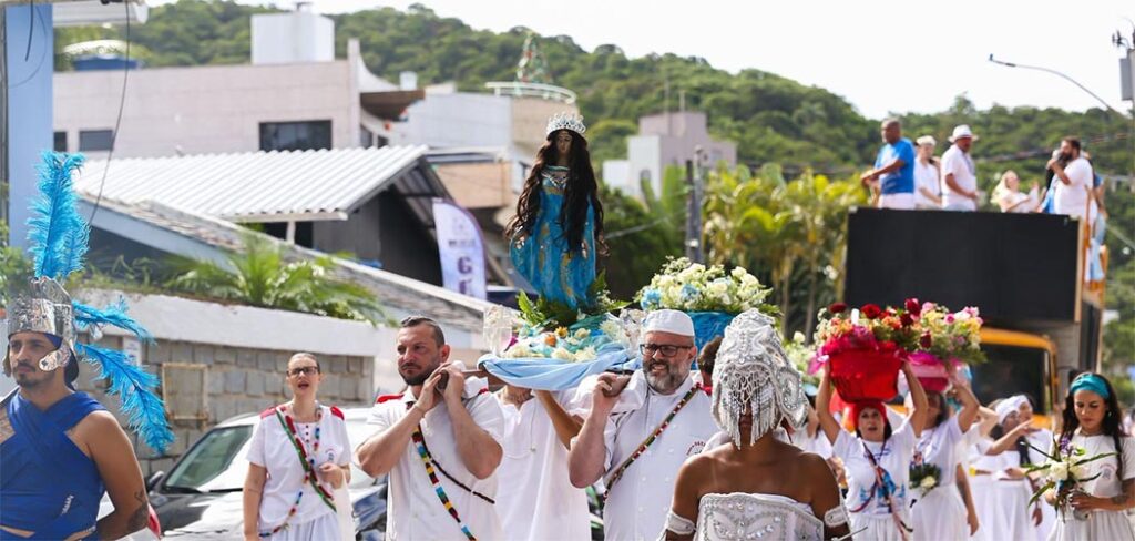 Caminhada de Iemanjá chega à 11ª edição em Itajaí