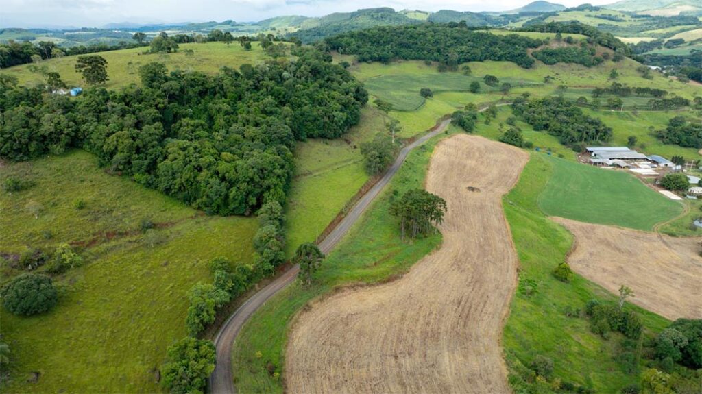 Governo de SC anuncia pavimentação pelo Programa Estrada Boa Rural em Herval d’Oeste