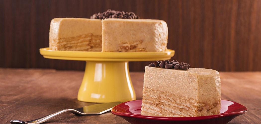 Bolo de café com biscoito