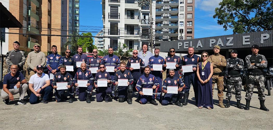 Primeira turma do Curso de Motolância do SAMU é formada em Santa Catarina