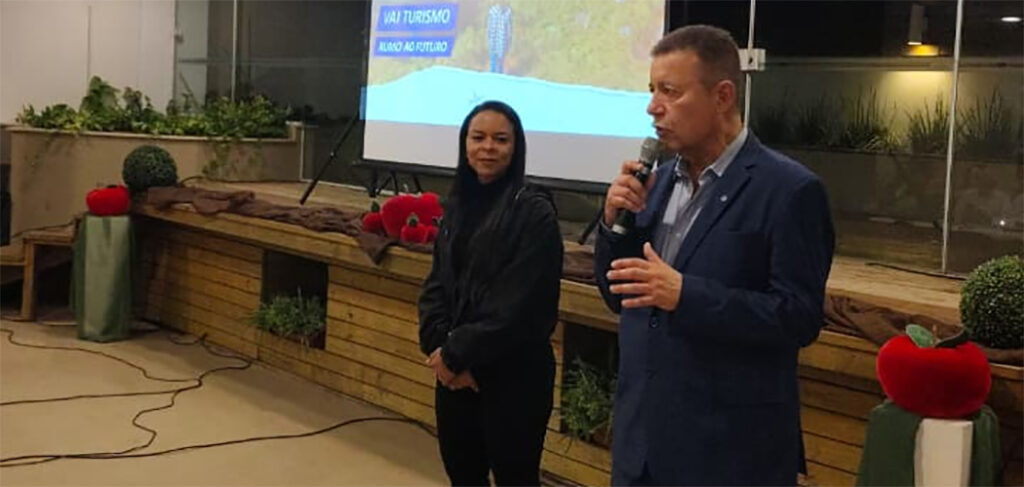 Alexandre Sampaio e Aline Lopes, que trarão uma análise aprofundada sobre o futuro do setor no Brasil e no mundo