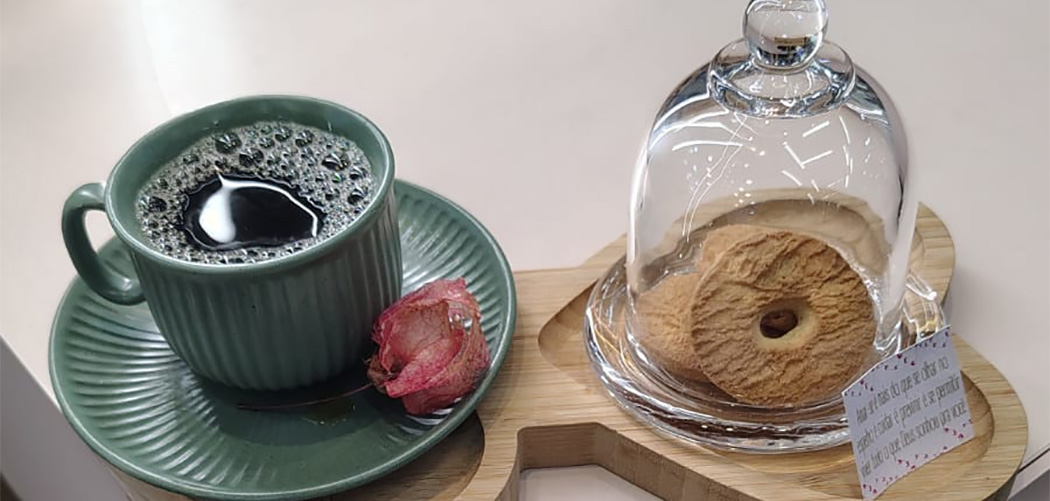 Não é apenas a quantidade de café que importa, mas também o horário do consumo