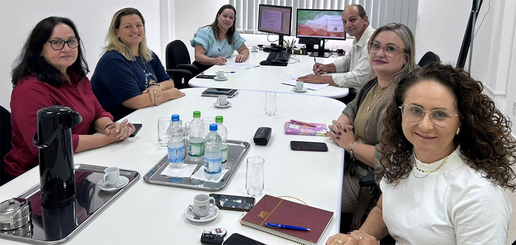 Um total de 32 municípios do Meio-Oeste estão vinculados ao NEAVIT Regional de Joaçaba