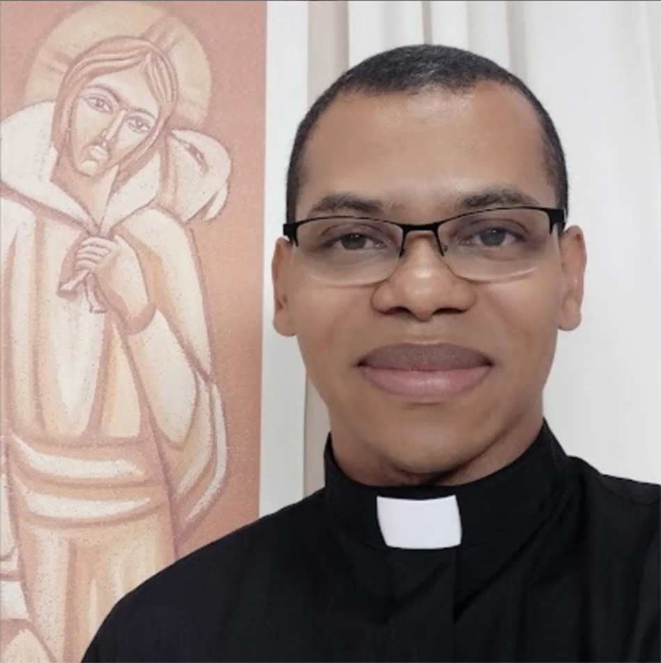 Padre Antônio Xavier é missionário da comunidade Canção Nova