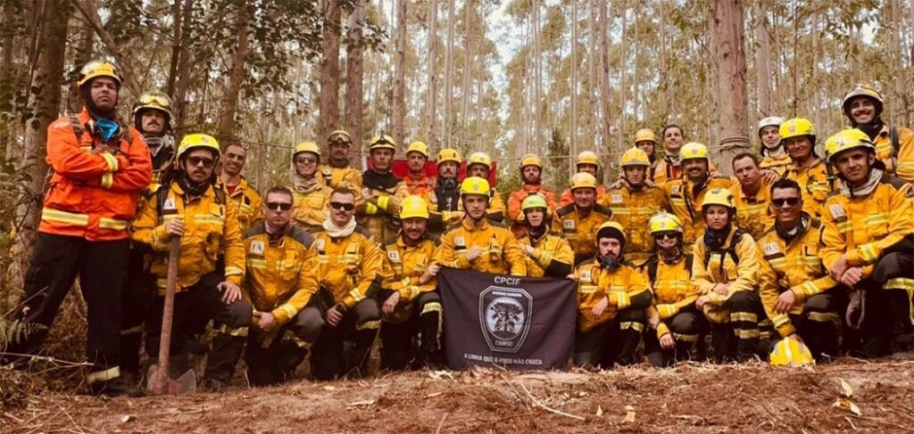 CBMSC capacita bombeiros militares para atuação na temporada de incêndios florestais