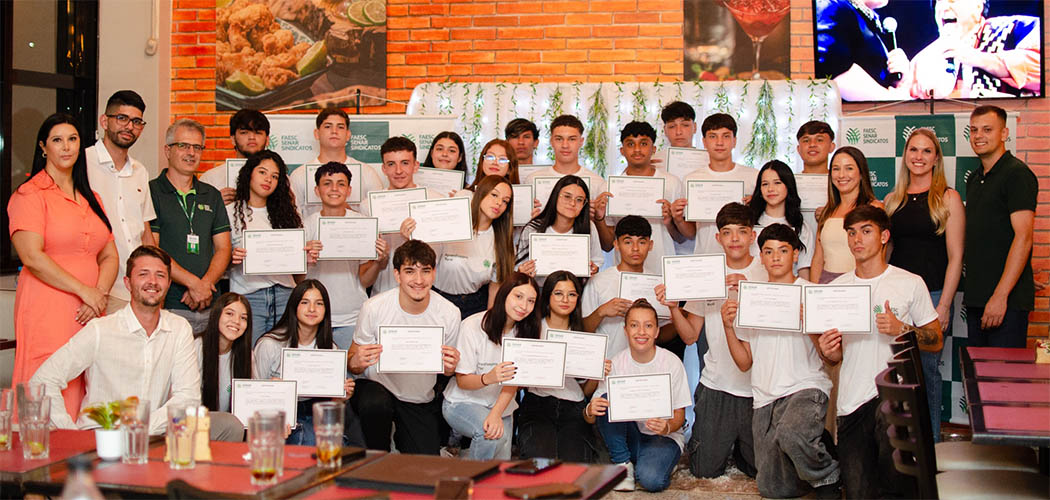 Nova turma do Programa Jovem Aprendiz Cotista conclui formação em Fraiburgo