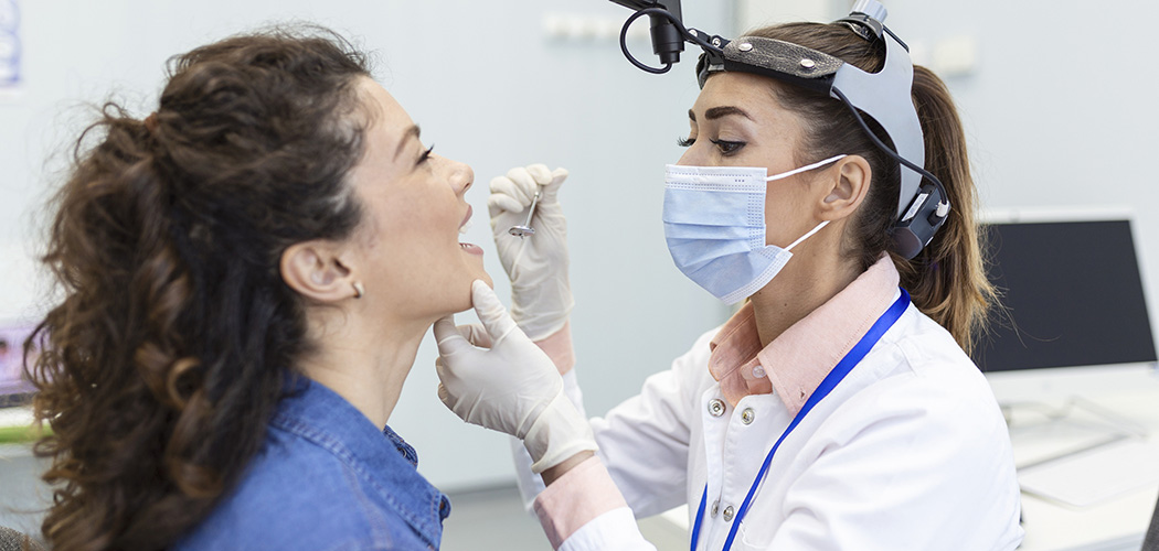 Além da higiene bucal: mitos e verdades sobre o mau hálito