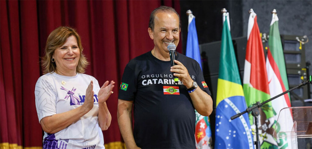 Jorginho Mello prestigia abertura dos Jogos Abertos da Terceira Idade 2026 em Joinville