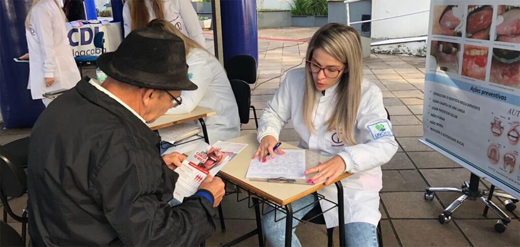 Unoesc fortalece a transformação social com mais de 900 projetos de extensão e impacto em milhares de pessoas