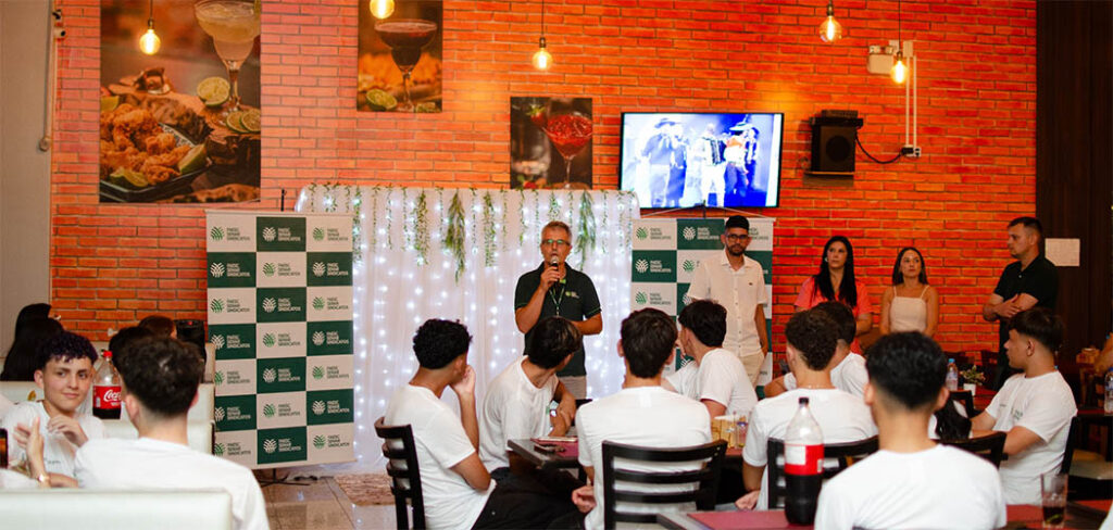 Nova turma do Programa Jovem Aprendiz Cotista conclui formação em Fraiburgo