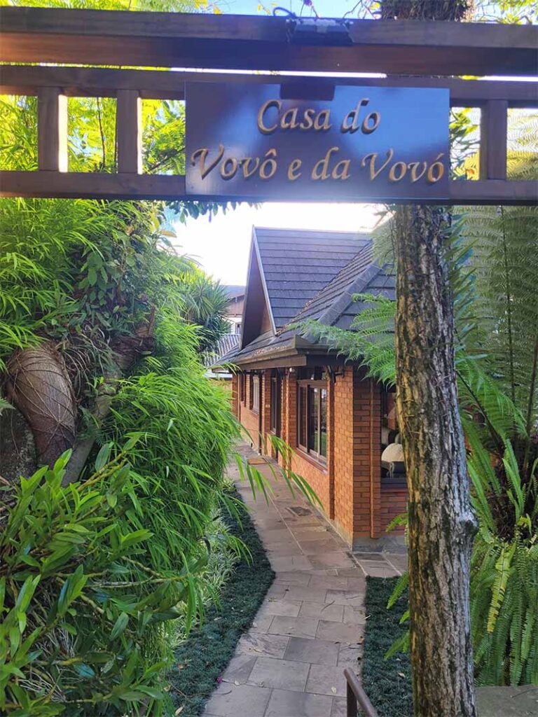 Hotel Vovó Carolina: tradição familiar e hospitalidade que atravessa gerações em Gramado