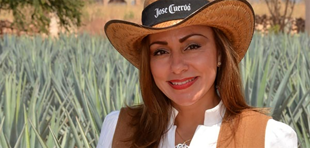 Executiva mexicana Araceli Ramos leva para o Connection Terroirs do Brasil 2026, sua trajetória de mais de 25 anos na valorização da tequila como patrimônio cultural