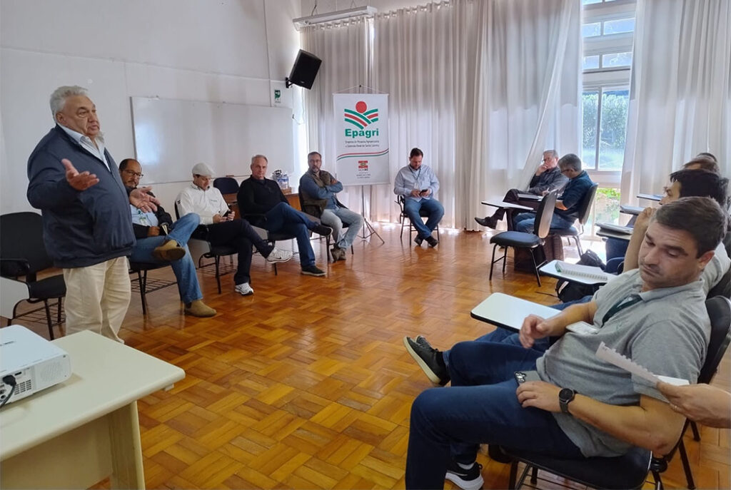 FAESC em reunião da EPAGRI 
