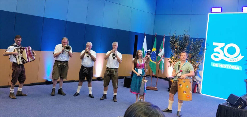 Expo Turismo Paraná 30 anos transforma Curitiba no principal polo de negócios e inovação do turismo