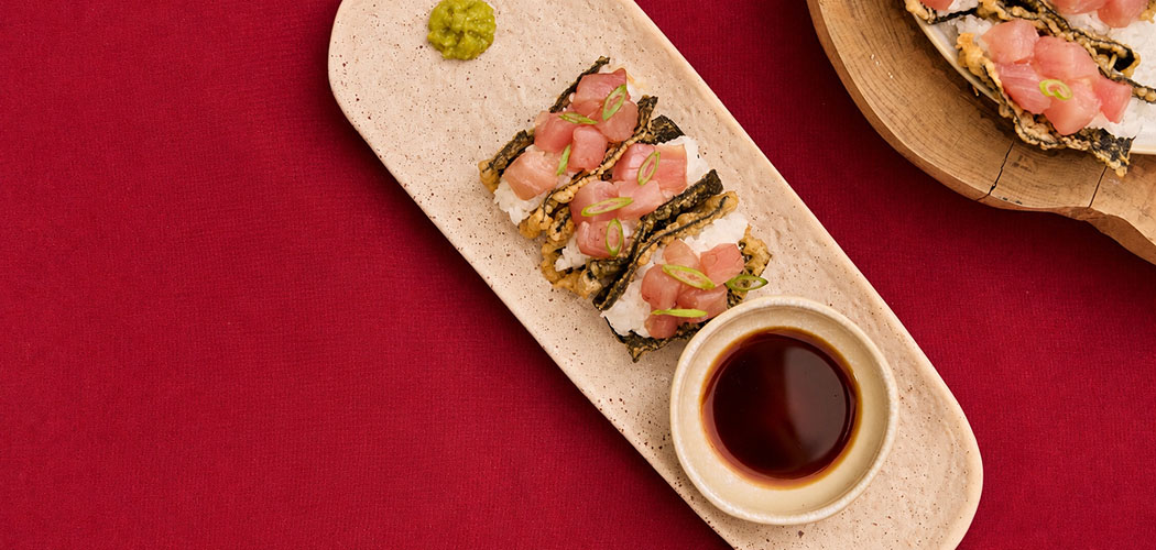 Hand roll de atum 