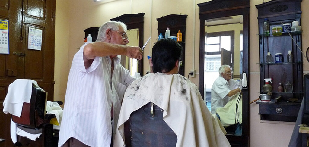 O Museu da Barbearia justifica-se pela necessidade de preservar, estudar e difundir esse patrimônio material e imaterial