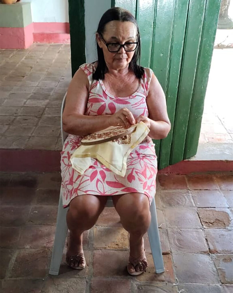 Bordado redendê em Entremontes - Piranhas