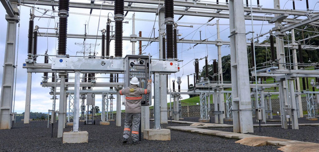 Programa de Energia Trifásica Rural — iniciativa já beneficiou mais de 100 mil catarinenses com um investimento de R$ 155 milhões