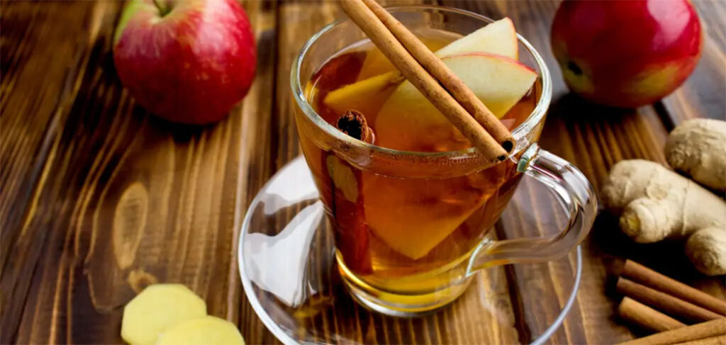 Afaste o frio com saúde: Nutricionista ensina receitas de bebidas quentes funcionais para o inverno