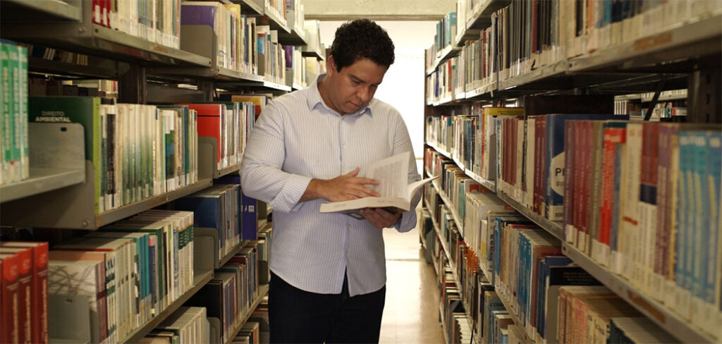 Governo de SC lança edital de inscrições do programa Universidade Gratuita para o segundo semestre de 2026