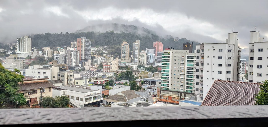 Com influência do El Niño, próximos meses serão mais chuvosos e com temperaturas acima da média em SC