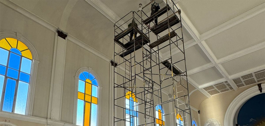 Revitalização da Igreja Matriz Senhor Bom Jesus avança e comunidade é convidada a fortalecer campanha "Gesto de Fé"