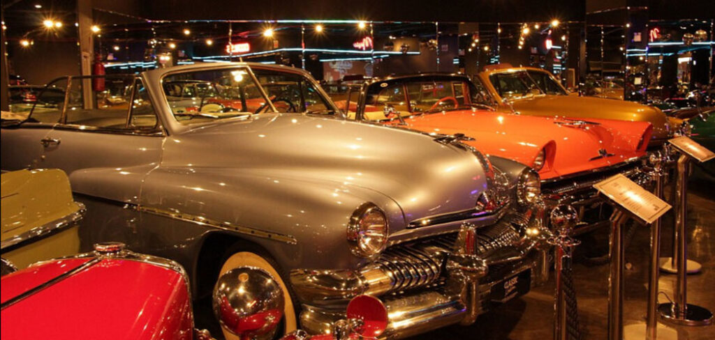 Classic Car Show resgata a nostalgia de um ritual perdido das manhãs de inverno