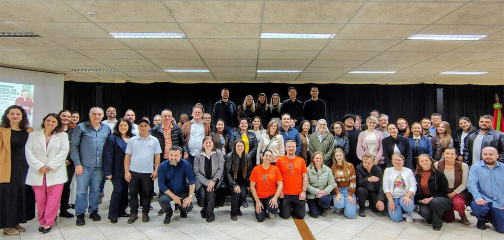 Roda de conversa em Piratuba reforça integração entre Estado, município e trade para fortalecer o turismo catarinense