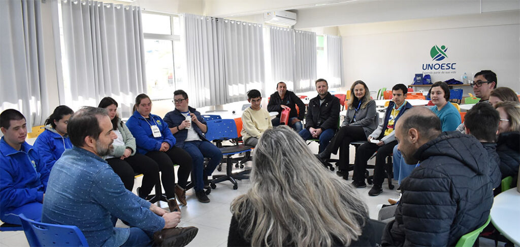 Unoesc recebe módulo de empreendedorismo do programa A Inclusão Transforma em parceria com a Copérdia