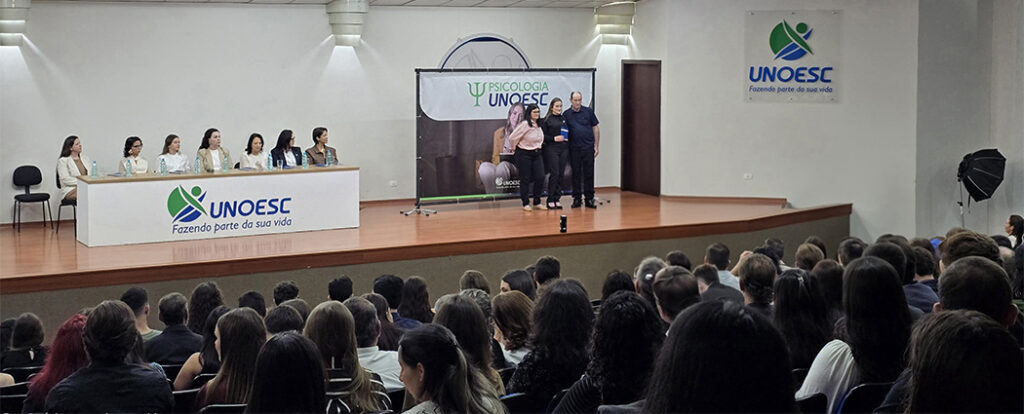 Curso de Psicologia da Unoesc Joaçaba realiza 2ª Cerimônia do Botton