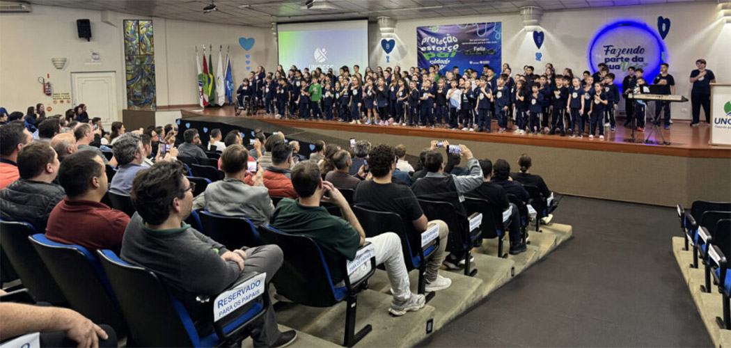 Colégio Unoesc Joaçaba celebra o Dia dos Pais com apresentações e homenagens