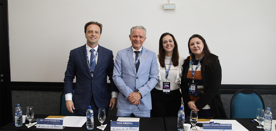 Turismo catarinense debate voos regionais, reforma tributária e sustentabilidade no Encatho & Exprotel 2026