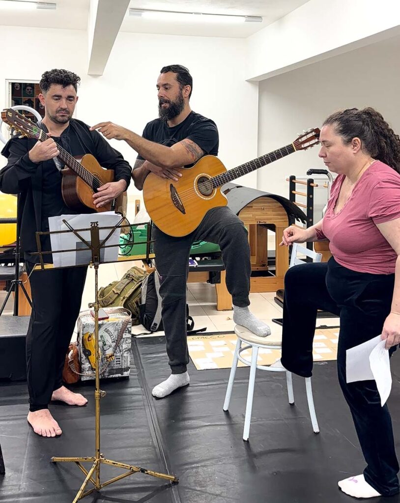 Grupo Teatral Reminiscências desenvolve projeto de pesquisa sobre dramaturgia para as infâncias