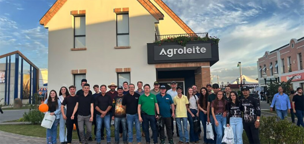 Produtores de Piratuba participam da Agroleite, uma das maiores feiras de pecuária leiteira da América Latina