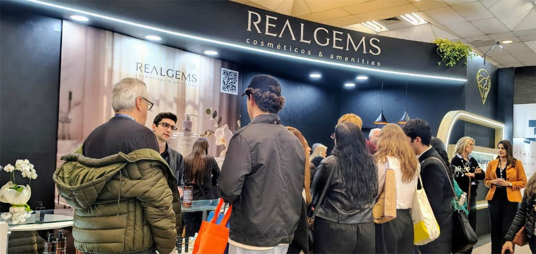 Realgems destaca inovação, sustentabilidade e experiência do hóspede no Encatho & Exprotel 2026