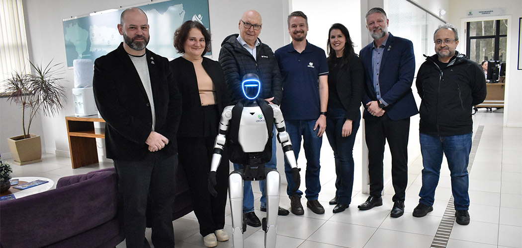 Unoesc Joaçaba apresenta Robô César e amplia ações de divulgação científica
