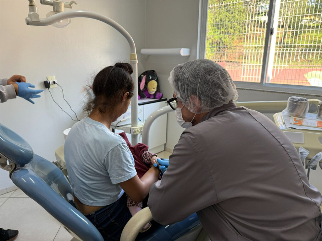 Saúde de Joaçaba oferece frenectomia lingual pela rede pública para pacientes com indicação