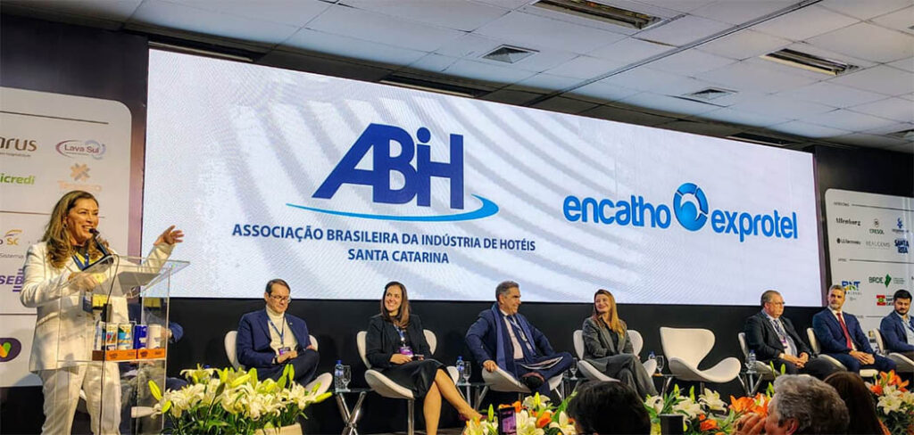 Encatho & Exprotel 2026 reúne hotelaria, turismo, imprensa e negócios em uma grande conexão pelo futuro da hospitalidade