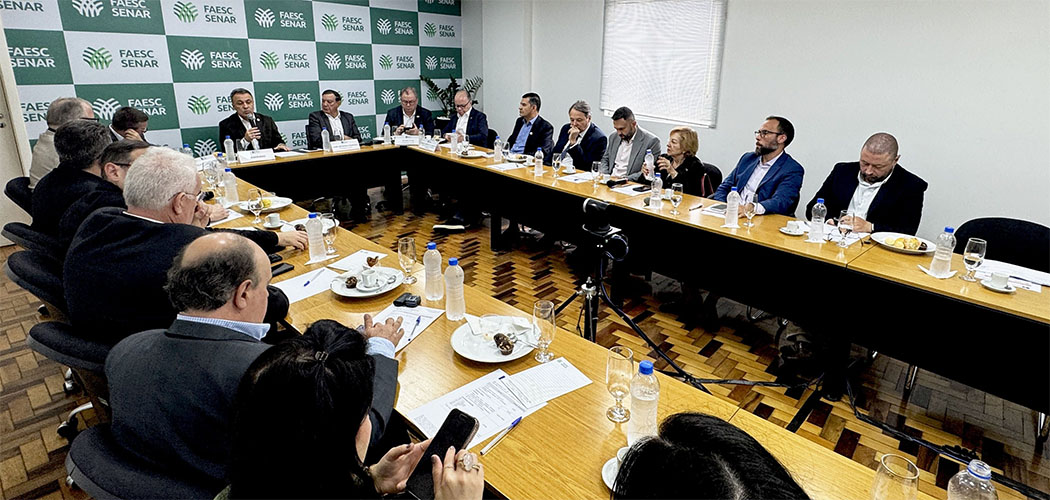 Setor produtivo debate crise do agronegócio e investimentos em rodovias