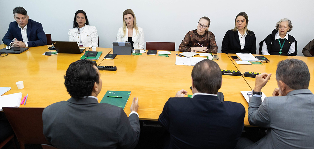 FAESC participa de workshop sobre regularidade sindical em Brasília