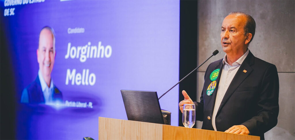 Na FIESC, candidatos a governador assinam compromisso de não elevar carga tributária